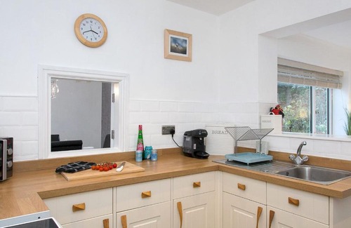 Amlwch House | Pass the Keys Modern Coastal Home in Bull Bay