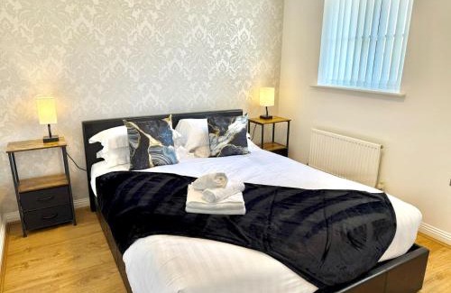 Llansamlet House | Pass the Keys Modern Home- Ideal for Professionals 5 mins to M4