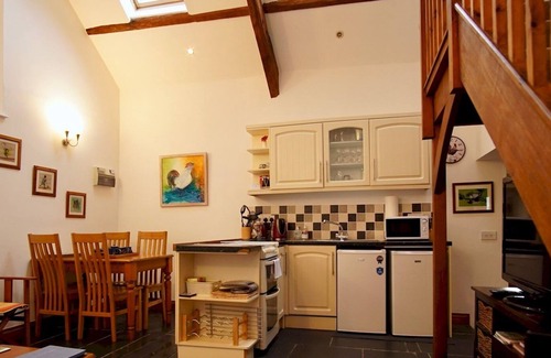 Glandyfi House | Pass the Keys | Nant-y-Bwythyn