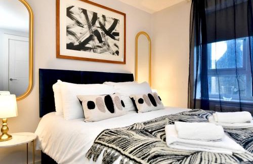 Newport House | Pass the Keys Perfectly located stylish 2 bed home with Parking