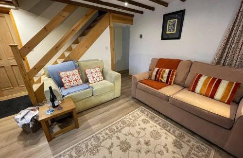 Hulme End House | Pass the Keys Quaint & Cosy Cottage Hamlet Location for 4 & Pets