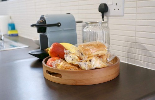 Chorlton-on-Medlock Apartment | Pass the Keys | Roof Terrace Flat + Parking Mins From Manchester