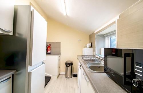 Newcastle-upon-Tyne Apartment | Pass the Keys Spacious Well Equipped Flat
