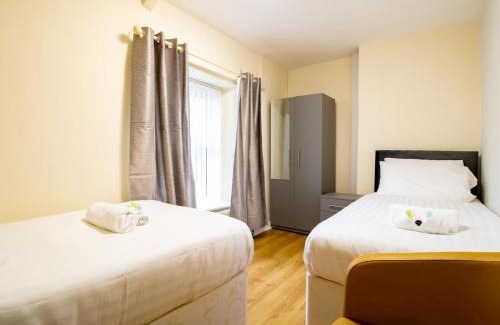 Newcastle-upon-Tyne Apartment | Pass the Keys Spacious Well Equipped Flat