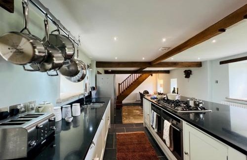 Castleton House | Pass the Keys Stunning 3-Bed Cottage Shepherd Hut Peak Views