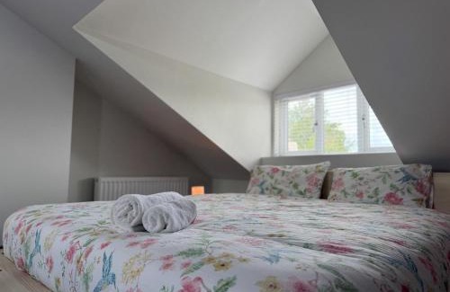 West Auckland House | Pass the Keys Stylish 3Bed Cottage in West Auckland 2 Bath