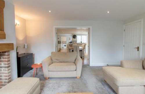 West Auckland House | Pass the Keys Stylish 3Bed Cottage in West Auckland 2 Bath