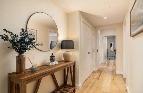 St Albans Apartment | Pass the Keys Stylish Central St Albans Flat with Free Parking