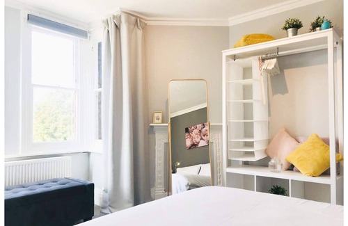 Oxford Apartment | Pass the Keys | The Hexagon - Stylish Central Oxford Pad + Parking
