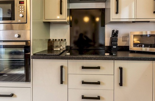 Farringdon House | Pass the Keys | Welcoming 2 bed holiday home in secluded Devon