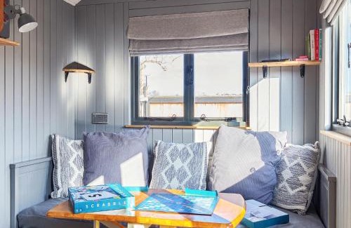 Ewelme House | Pass the Keys Whitstable Shepherds Hut minutes from the Harbour