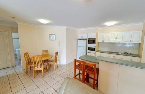 Bellara Apartment | Passage Blue