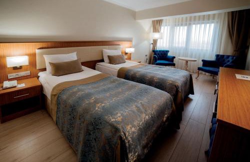 Golbasi Bed & Breakfast | Patalya Lakeside Resort Hotel