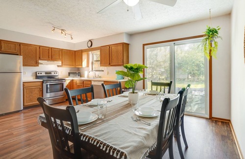 Pataskala Apartment | Pataskala Paradise: Cozy Hideaway w/ Fireplace!