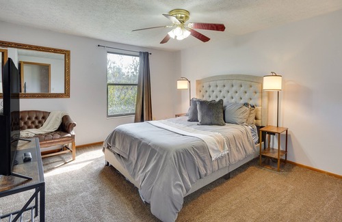Pataskala Apartment | Pataskala Paradise: Cozy Hideaway w/ Fireplace!