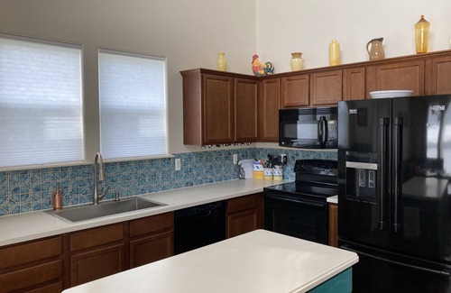 Pateros House | Pateros, WA "Getaway" 2BR 2BA Sleeps 6!