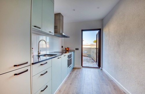 Caldes de Malavella Apartment | PATI BLAU 1: Charming Apartment in the Heart of Caldes de Malavella