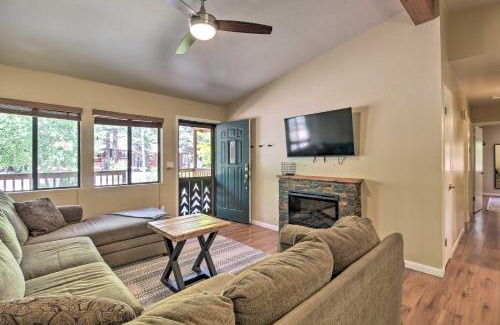 Pinetop House | Patio, Fenced Yard Pet-Friendly Pinetop Cabin!