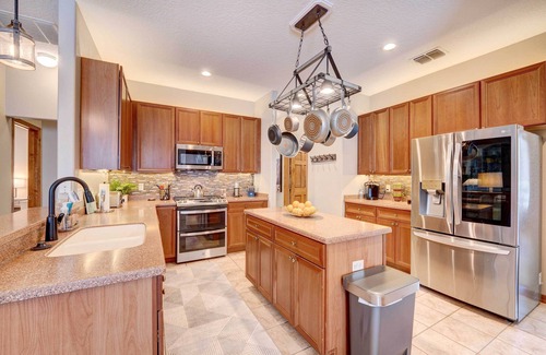 Clermont House | Patio + Grill: Spacious Getaway in Minneola!