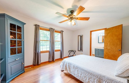 Taswell House | Patoka Lake Alpaca Farmstay