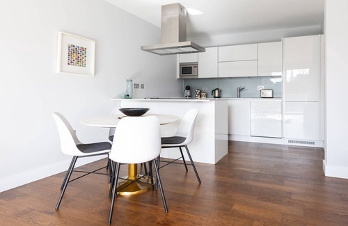 Bunhill Apartment | Paton Street by onefinestay