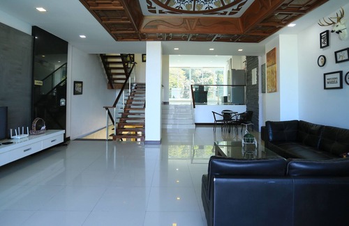 Nanai Road Villa | Patong Seaview Villa 3BDR Private Pool