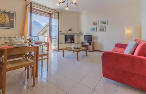 Fiumelatte Apartment | Patrizia's House Varenna