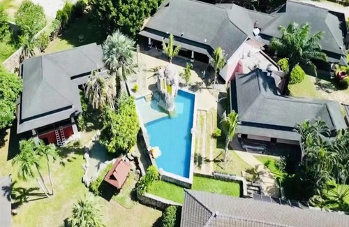 Nong Prue Villa | pattaya elephant villa