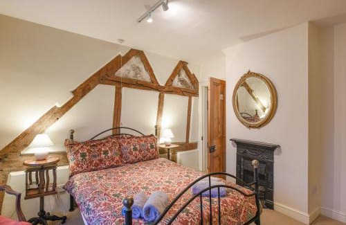 Ludwel House | Paul Pry