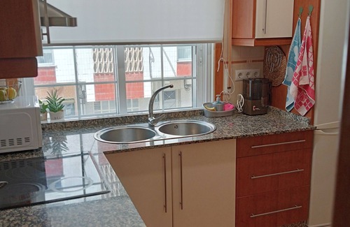 Cangas Apartment | PAUTANA, centrally located and a few meters from the beach.