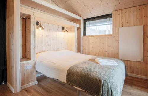 Llangennith Other | Paviland - Safari Glamping Tent - Llangennith