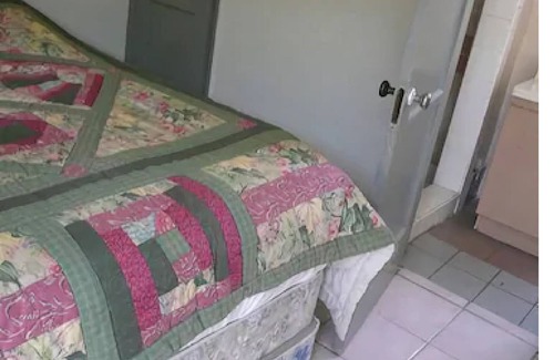 Sunset Park Hotel | Pavilions Motel