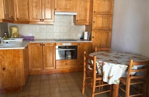 Leucate Villa | Pavillon T2 Mezzanine, 6 couchages, proche plage, terrasse, parking privé, TV, lave-linge - FR-1-81-92