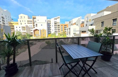 Port Marianne Apartment | PAVLOVA : Calme, vue, élégant, spacieux, sûr et central