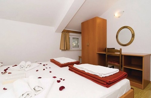 Cavtat Apartment | Pavo - Comfortable With Parking Space - A6