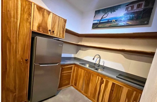 Pavones Condo | PAVONES Modern CONDO, Close2 SURF! AC WIFI HOT H2O