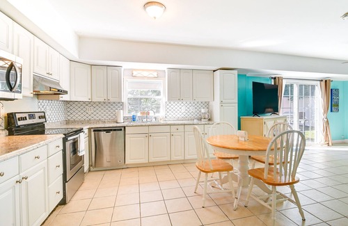 Pawleys Island House | Pawleys Island Retreat - Golf Cart Included!