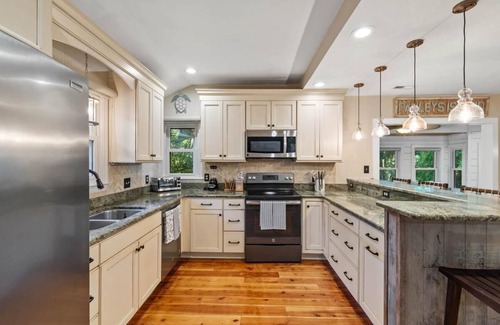 Pawleys Island House | Pawleys Island Retreat 4 Bedroom Haven