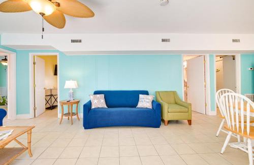 Pawleys Island House | Pawleys Island Retreat - Golf Cart Included!