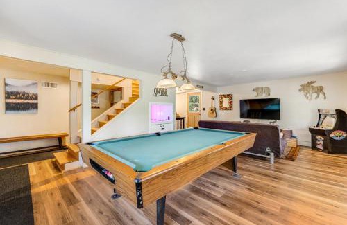 Arnold House | Paws Place