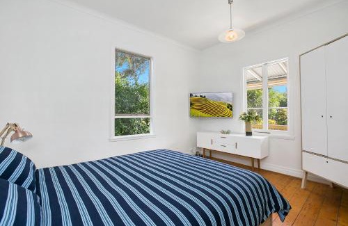 Rye House | Paws Up Cottage