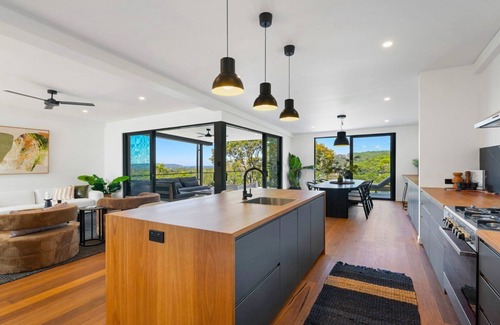 Woy Woy House | Pay5, Stay 7 these School Holidays*