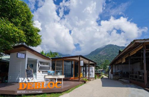Tioman Island House | Paya Debloc Village