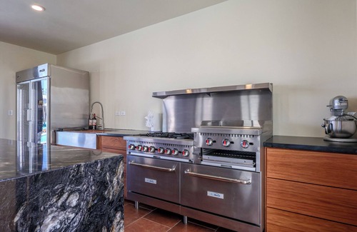Las Conchas House | Paz del Mar 20: Luxury 8 Bedroom Heated Pool, Private Chef & Housekeeping