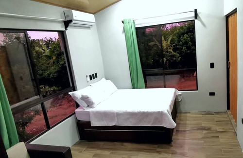 Penas Blancas Cottage | Paz y Tranquilidad en una Casa Rural con Vistas al Volcán!