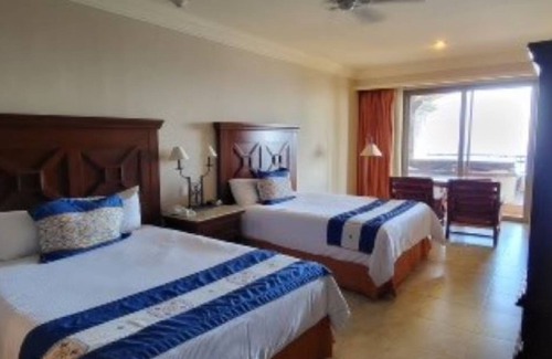Paraiso Escondido Resort | PB Sunset Beach Presidential Suite, Cabos 03/16/2024 - 03/23/2024 Sleep upto 8