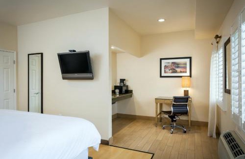 North Pacific Beach Hotel | PB Surf Beachside Inn
