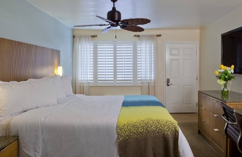 North Pacific Beach Hotel | PB Surf Beachside Inn