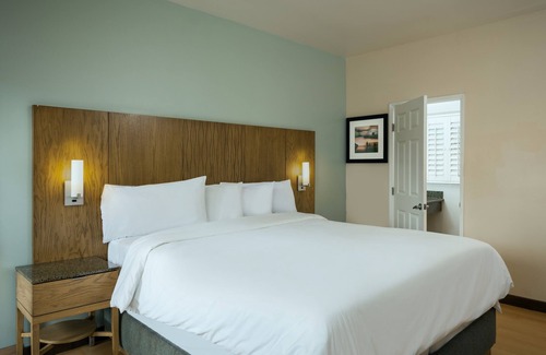 North Pacific Beach Hotel | PB Surf Beachside Inn