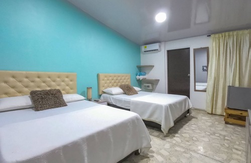 Tierra Bomba Island Bed & Breakfast | PB-T11 HABITACION DOBLE EN BARU CON WIFI
